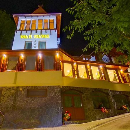 Vila Silvia Совата Екстериор снимка
