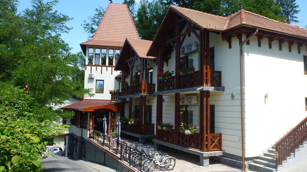 Vila Silvia Совата Екстериор снимка